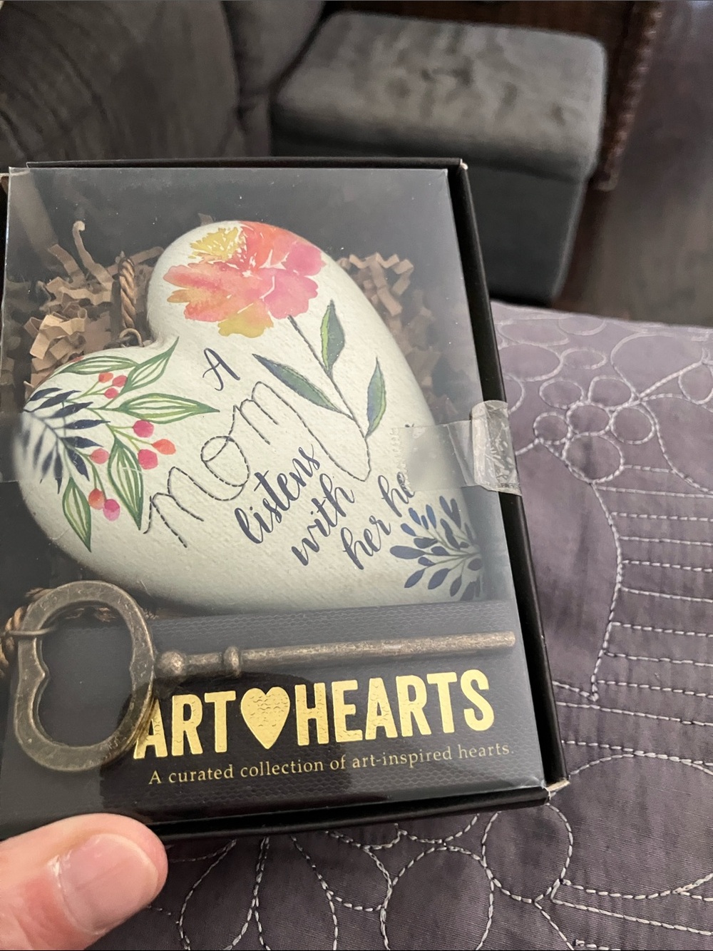 Demdaco White Heart Decor with Floral Accents